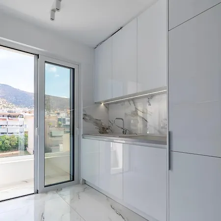 Dream View Maisonette Glyfada With Jacuzzi Apartamento Atenas